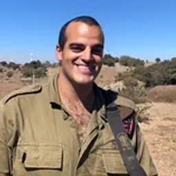 אופיר ציוני