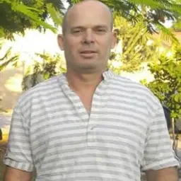 רן פוסלושני