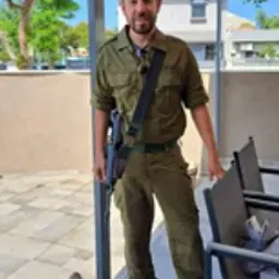 תומר דולב