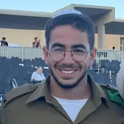 אושרי משה בוצחק