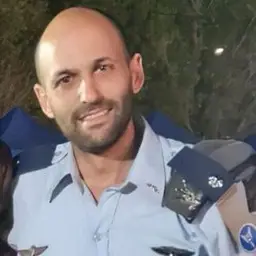 יצהר הופמן