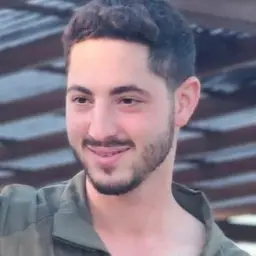 אלון סקאג׳יו