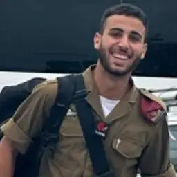 עמית צדיקוב