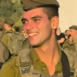 תומר קרן