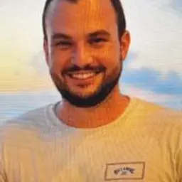 אלון ספראי