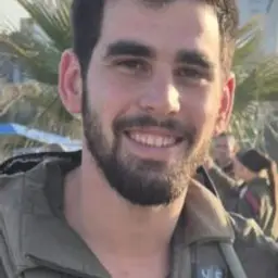יובל עזרא